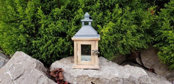LANTERNA LEGNO CON TOP IN METALLO 10X10 H19,5 naturale (Cod. 28740-02)
