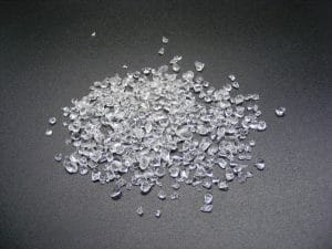 1KG GRANULATO VETRO TRASPARENTE 2-4 MM   (Cod. 10303-02)