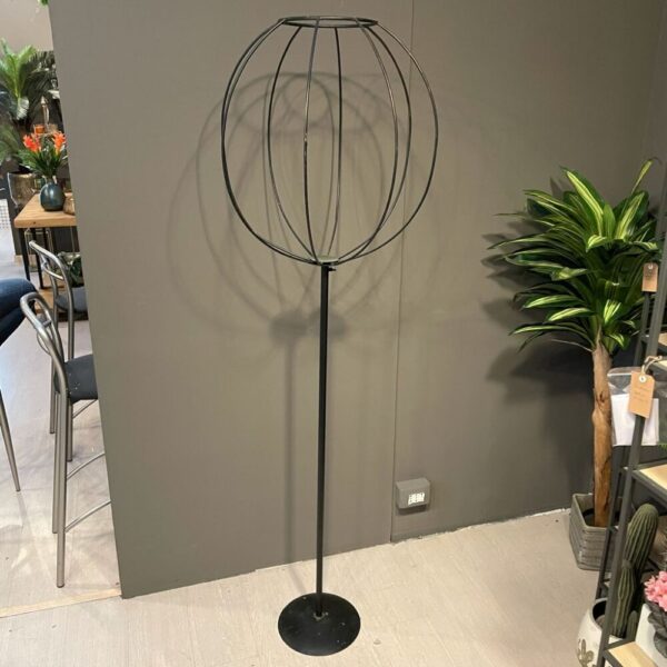 STRUTTURA CON SFERA IN FERRO H 185 CM  (Cod. 31649-01)
