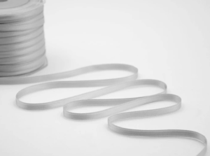 NASTRO DOPPIO RASO ALTA QUALITA' MM. 6 MT.100 grigio-perla-73 (Cod. 7038-25)