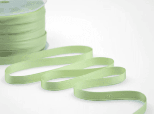NASTRO DOPPIO RASO ALTA QUALITA' MM.10 MT.100 verde-7 (Cod. 1050-47)