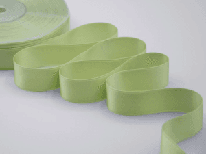 NASTRO DOPPIO RASO ALTA QUALITA' MM.25 MT.50 verde-chiaro-7 (Cod. 1053-46)