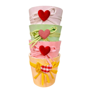 SET 4 PZ. CASPO' LEGNO CON CUORI 14X12X12 CM colori-assortiti-san-valentino (Cod. 38824-05)